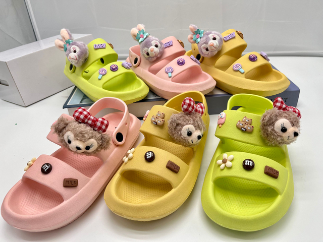 Slippers & Sandals-20