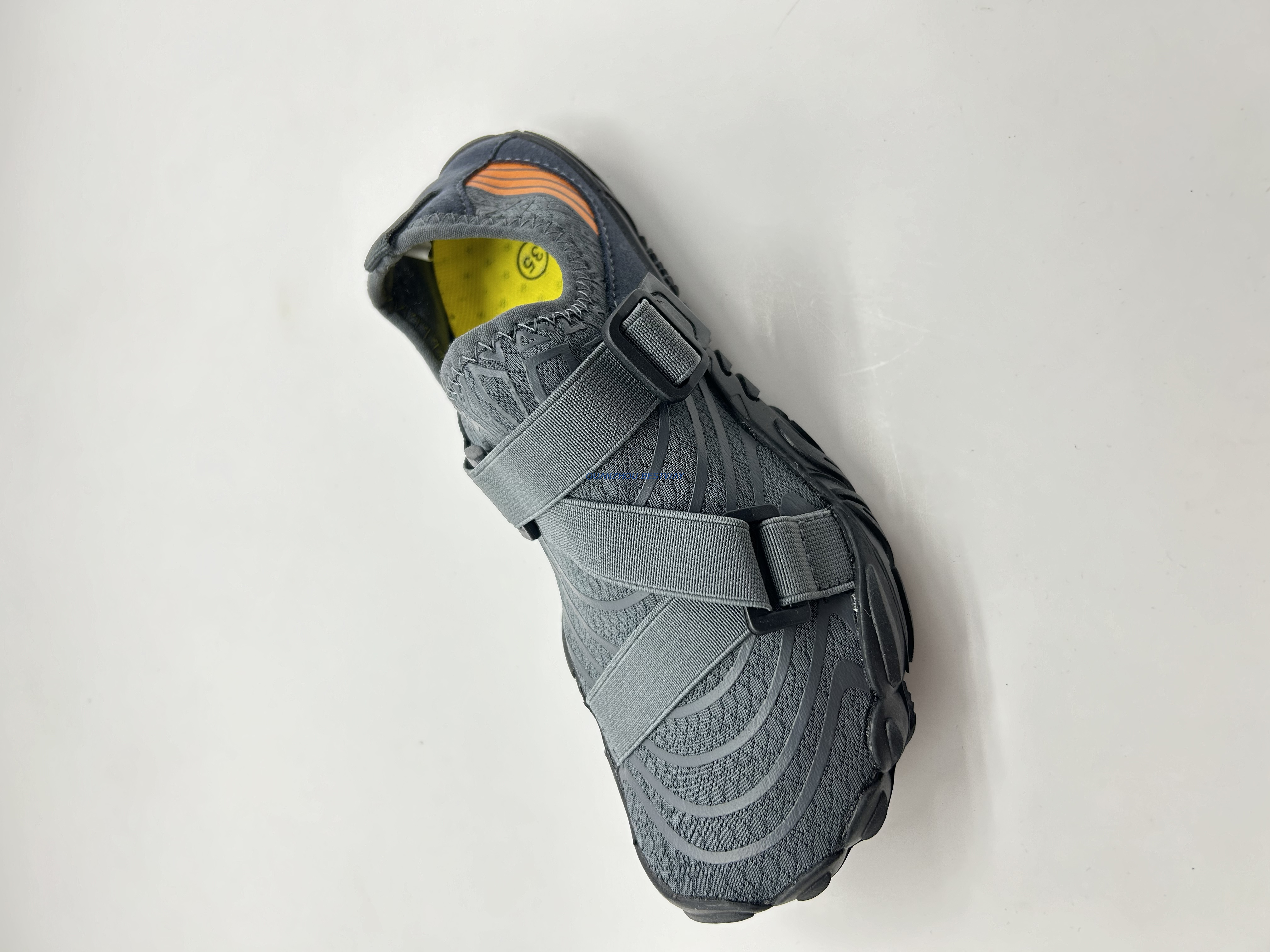 Injection Shoes, Customfly Knit Upper & PVC Injection Sole Slip on Casual Loafer